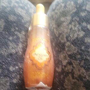 Physicians Formula Argan Oil in Gold Bottle